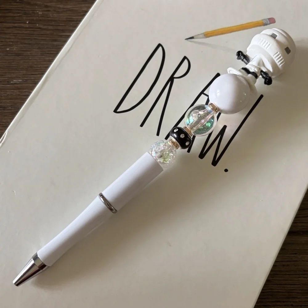 Disney Doorables: Star Wars: Scout Trooper handmade beaded pen